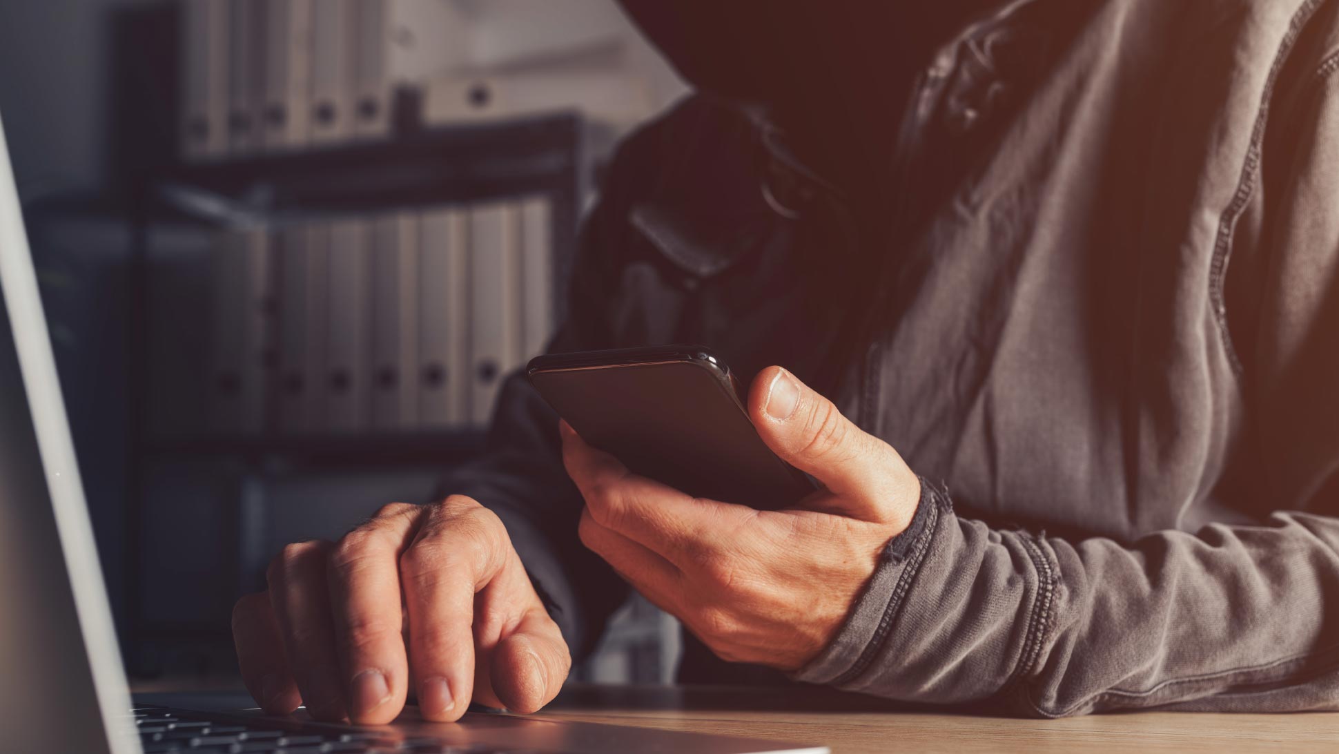 Jailbreak ve Rootlama Nedir? Cihaz Güvenliğinizi Nasıl Tehlikeye Atar?